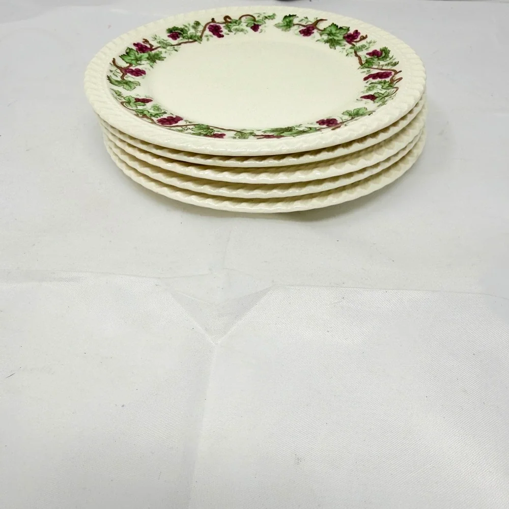 Harker Pottery Royal Gadroon Mixed Plate Lot 8pc Grape Ivy Scalloped 9.25in USA